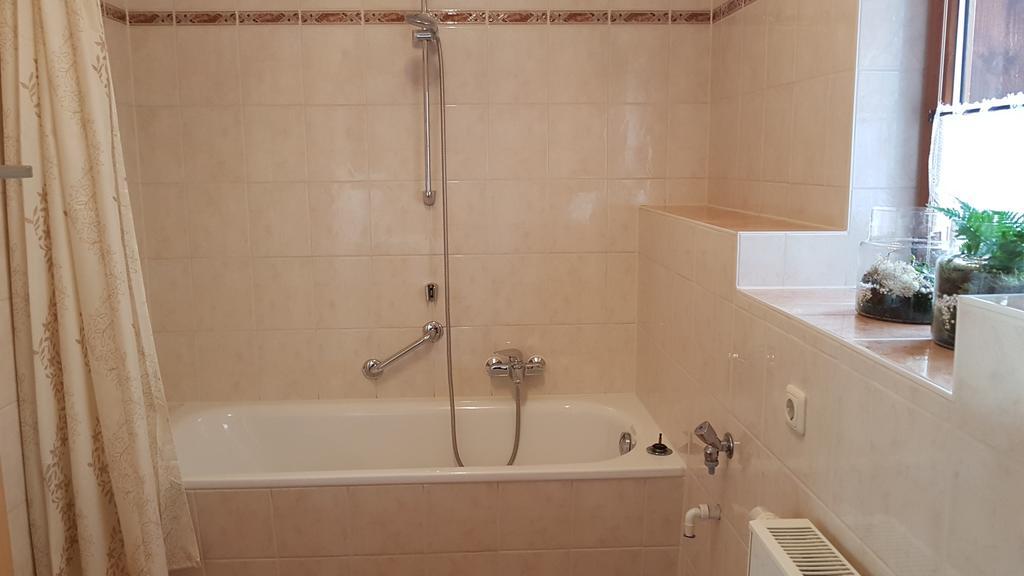 Ferienwohnung Giesa Jena Luaran gambar